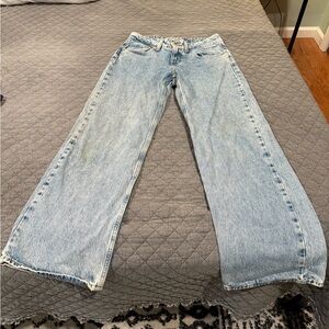 Levi’s Super Low Rise wide leg light wash jeans